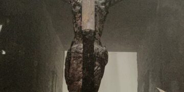 Ataque a la Catedral de Managua con bomba molotov