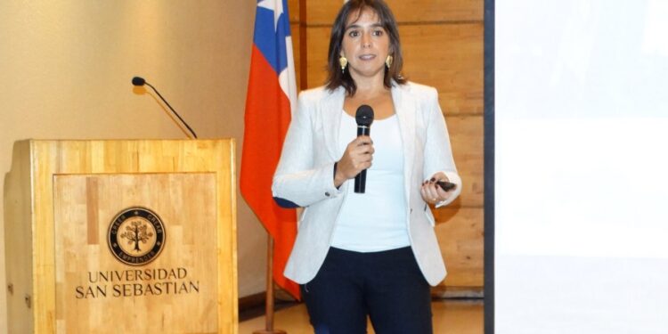 Irina Toro: “El liderazgo femenino abre espacios, avanza”