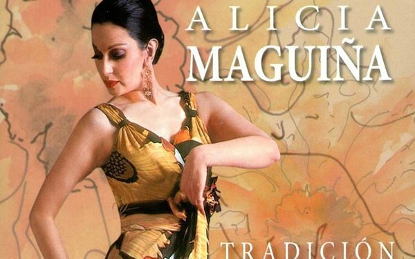 “Mi vida entre cantos”: Alicia Maguiña