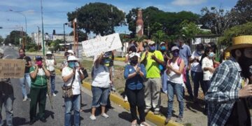 ¿Maduro compra el silencio de los medios latinoamericanos?