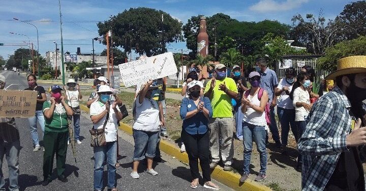 ¿Maduro compra el silencio de los medios latinoamericanos?