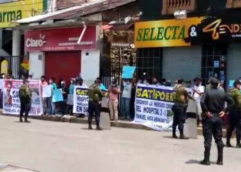 Bitácora del lunes 21 de setiembre: “La mentira se viste de moda”