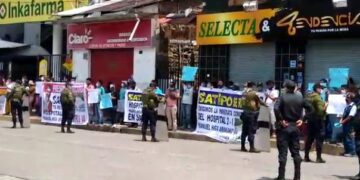 Bitácora del lunes 21 de setiembre: “La mentira se viste de moda”