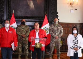 Bitácora del lunes 26 de octubre: ¿Generales golpistas?