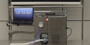 La política peruana está con respirador artificial