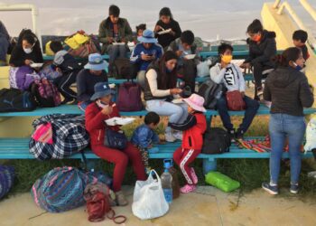 Bitácora del martes 24 de noviembre: “Más deudas, más años, más hipotecados”