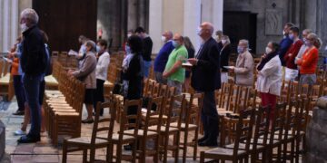 Francia: Católicos quieren sus Misas de vuelta