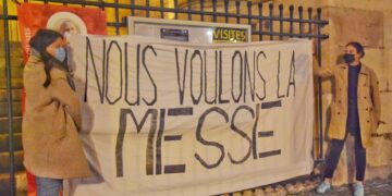 Fracasan los odios del Prefecto de Policía de París contra las manifestaciones de los Católicos