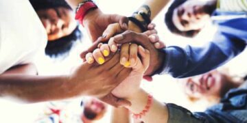 Bitácora del miércoles 11 de noviembre: “Acumulación de iras, necesidad de compromisos y unidad”