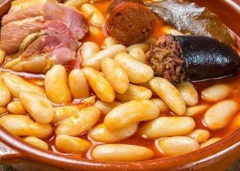 Gastronomía regional de España: Fabes con sacramentos, Asturias