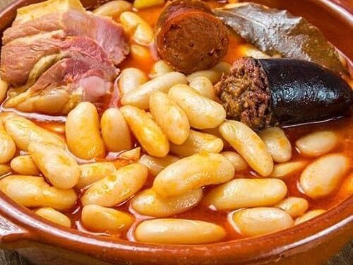 Gastronomía regional de España: Fabes con sacramentos, Asturias