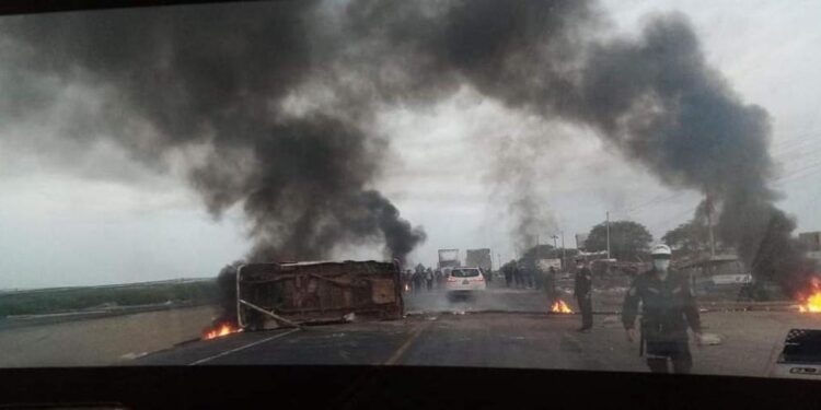 Bitácora del martes 1 de diciembre: “Nadie gobierna, el caos se impone”