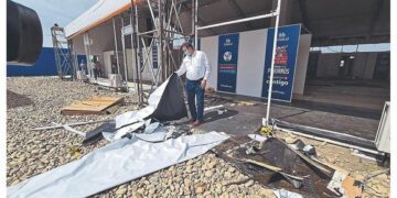 Viene segunda ola del COVID-19 y se desmantelan hospitales, se pierden cientos de camas, incluso en UCI