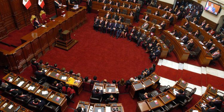 Bitácora del lunes 11 de enero: “Candidatas en las antípodas de la meritocracia”