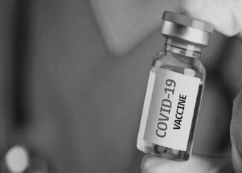 ¿Qué está haciendo la OMS para asegurar la futura distribución equitativa de las vacunas contra la COVID-19?