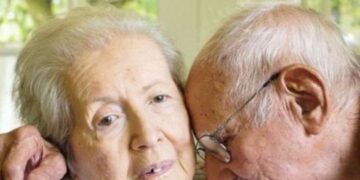 ¿Lo sabrá el Ministerio de Salud?… 24,0% de los hogares del país son conducidos por una persona adulta mayor