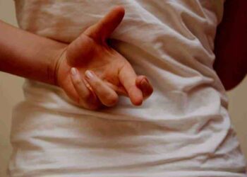 P. Manuel Tamayo reflexiona sobre el mal y la mentira: Ocultar la verdad ¿Es mentir?