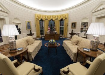 Conversando con Betty Marroquín: ¿Qué está ocurriendo en los primeros días de Biden en la Casa Blanca?