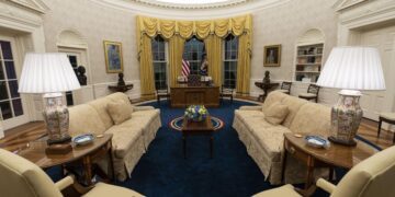 Conversando con Betty Marroquín: ¿Qué está ocurriendo en los primeros días de Biden en la Casa Blanca?