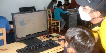 Un buen ejemplo: Campaña social para entregar kits de conectividad para niños de Lima Sur