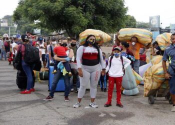 Lo dice la Iglesia y el Pueblo: Venezuela está empobrecida por un nefasto régimen comunista