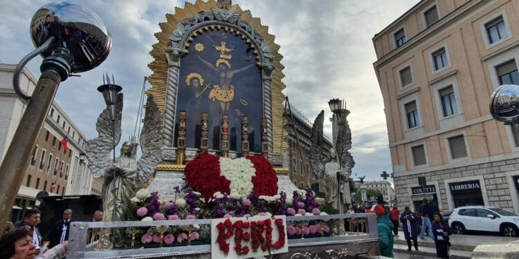 Papa Francisco: “Los cristianos debieran mostrar amor, como el que une a la Trinidad”
