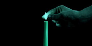 “¿Comunismo? Tenemos el poder de apagar esa vela antes que se convierta en cartucho de dinamita”