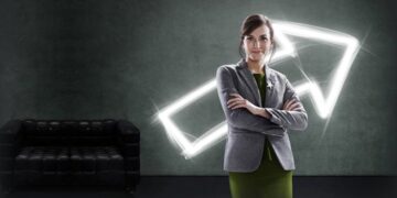 Betty Marroquín escribe: “Un líder es tan grande cómo la gente de la que se hace rodear”