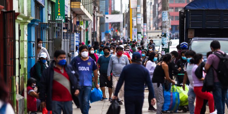 En el trimestre febrero-marzo- abril 2021, la tasa de desempleo de Lima Metropolitana se ubicó en 15,1%