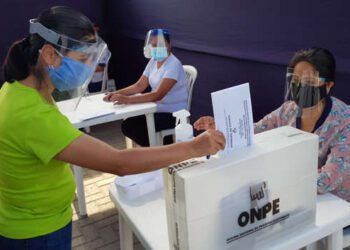 Elecciones presidenciales del Bicentenario: Los Jóvenes nos Muestran el Camino