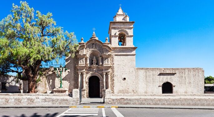 Sacerdote fallece por COVID19 en zona más afectada por pandemia en Perú