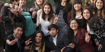 Papa Francisco: Jesús quiere que los cristianos se la jueguen y den testimonio