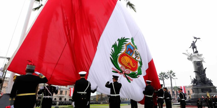 ¿Quién se cree Sagasti para ofender a nuestros Oficiales de las Fuerzas Armadas?
