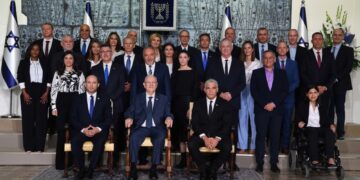 Naftalí Bennet y el nuevo Gobierno de Israel: campeón en diversidad