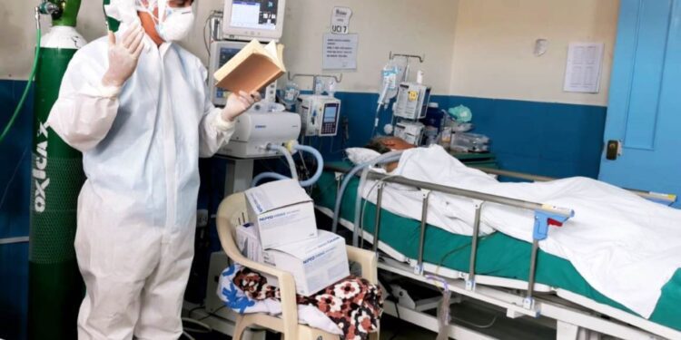 Papa Francisco: “El verdadero pastor no se separa del pueblo de Dios”