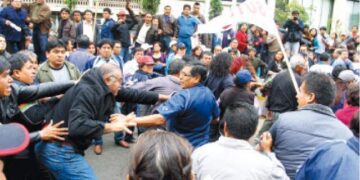 La educación como servicio público: consecuencias