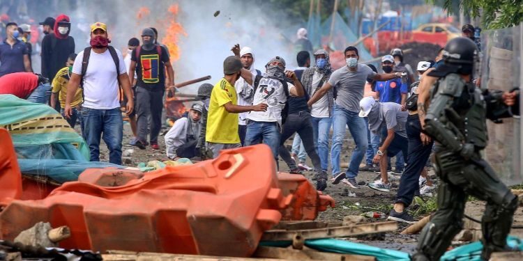 La estupidez del comunismo que ahora asalta el poder vía el fraude electoral: ¡Paradojas de la vida, camarada!