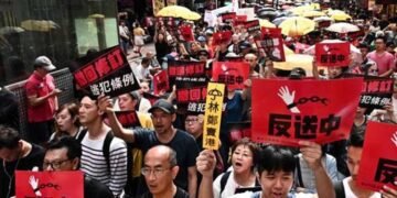 Avanza a grandes y cadenciados pasos la comunistización de Hong Kong
