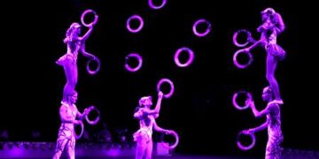 Arena Constanza pregunta: Por favor… ¿Esto es democracia? ¿Te representa?