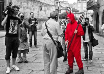 ¿Entrevistar al diablo? Al mal hay que tenerlo lejos. Eso es lo que nos dice la conciencia