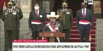 Fuerzas Armadas y Policía Nacional reconocieron al comunista Castillo como Jefe Supremo