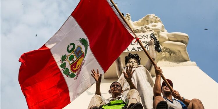 Francisco Bobadilla: Peruanidad, continuidad y conversación