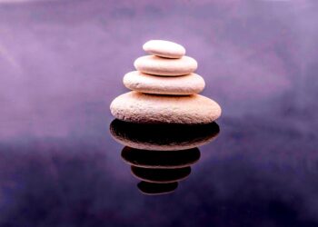 Muy humanos, muy divinos: ​Nosotros, el hábitat de las virtudes