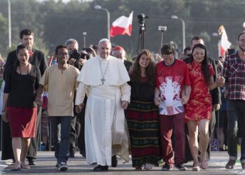 Francisco: “Si la prueba mostró nuestras fragilidades, también hizo que aparecieran las virtudes”