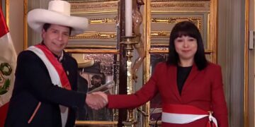 El Perú es más que aquellos que aplauden al comunista Castillo