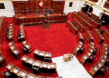 La columna de Hugo Guerra en Expreso: Contra cómplices, cobardes y traidores