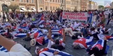 Cuba grita “Patria y Vida” por su Libertad en el Vaticano