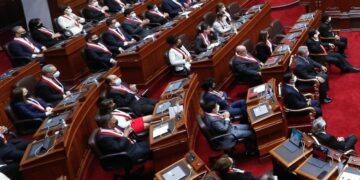 ¿El insignificante rumbo de una inexistente oposición?