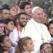 El Papa pide jóvenes que sean conciencia crítica de la sociedad: valentía de ir contracorriente