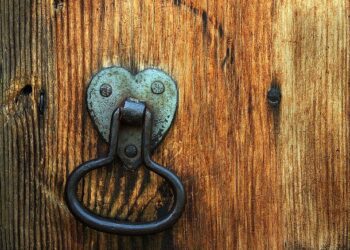 ¿No hay lugar en la posada? El engaño al pueblo está a la orden del día